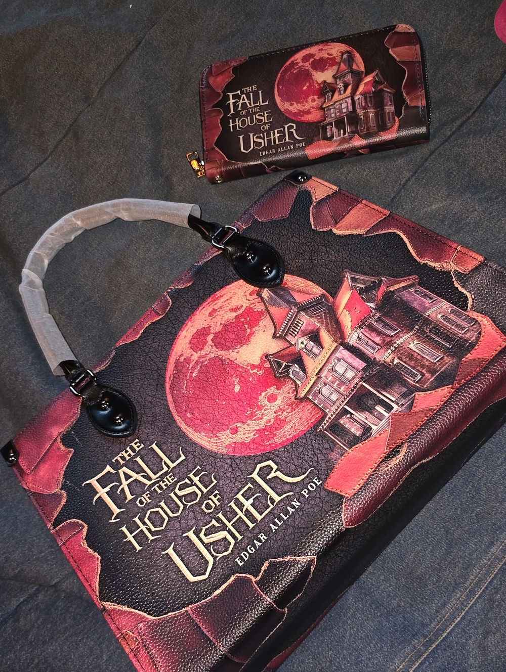 NWT The Fall of the House of Usher Tote & Wallet Set - Leather